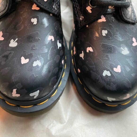 FINAL Dr Martens Docs Black Hearts Euro 37 US 6 Womens 1460 Pascal Lace Up Boots - Picture 11 of 13